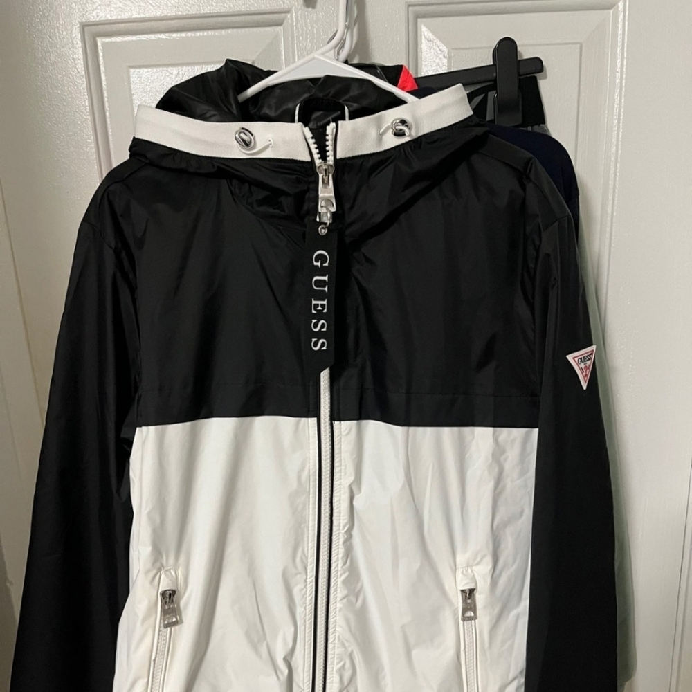 GUESS JACKET WINDBREAKER FOR MEN - Picture 4 of 10